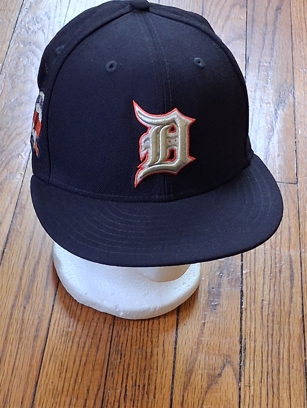Detroit Tigers New Era 59Fifty 100% Wool 7 1/4 Raised Letter Fitted Cap Hat